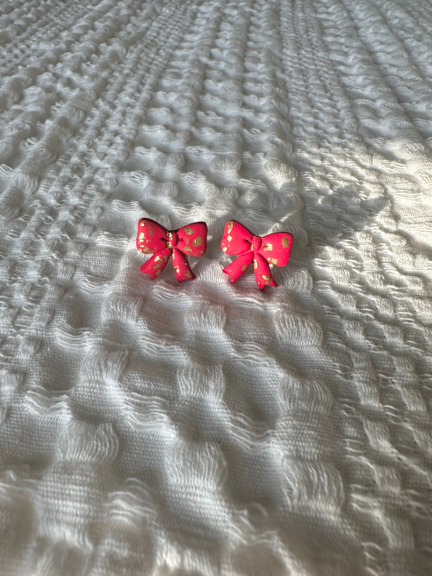 (Two Colors) Gold Marble Bow Stud Earrings