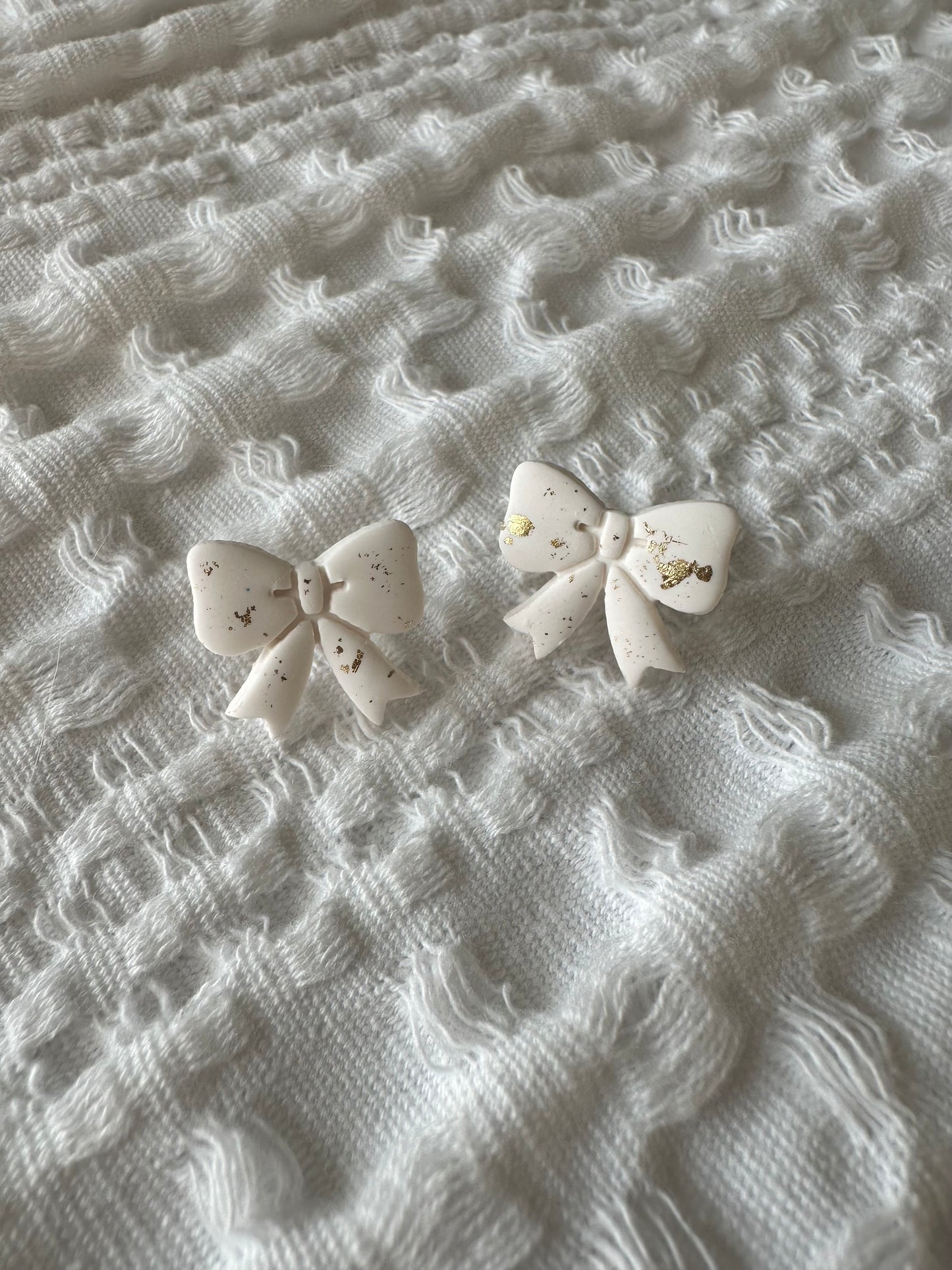 (Two Colors) Gold Marble Bow Stud Earrings