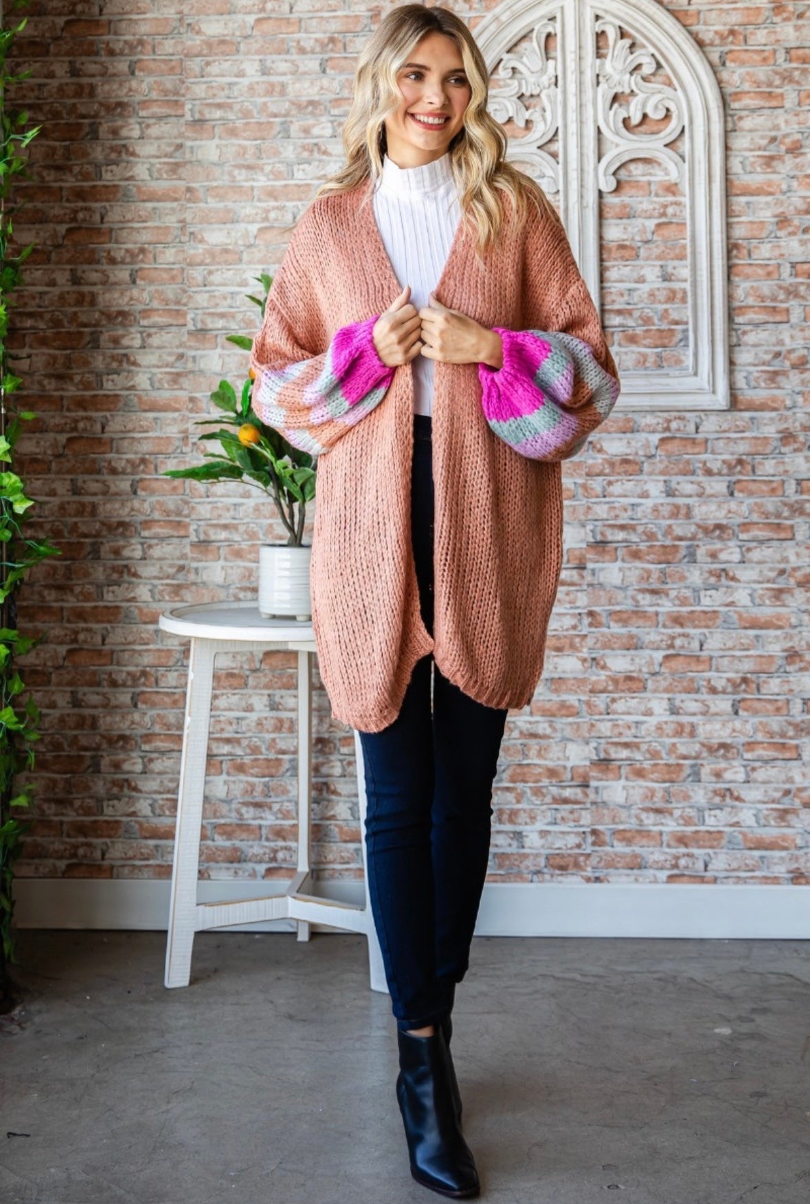 THREE COLORS -Daphne Balloon Sleeve Cardigan