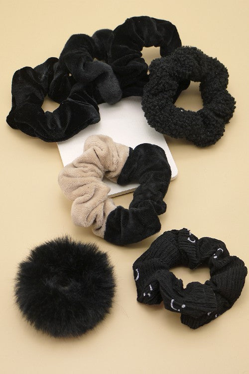 FOUR SETS - SUPER SOFT SCRUNCHES SET OF 7